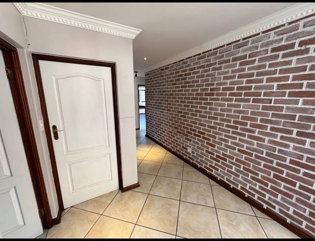 3 BEDROOM HOUSE TO LET IN BANKENVELD ESTATE